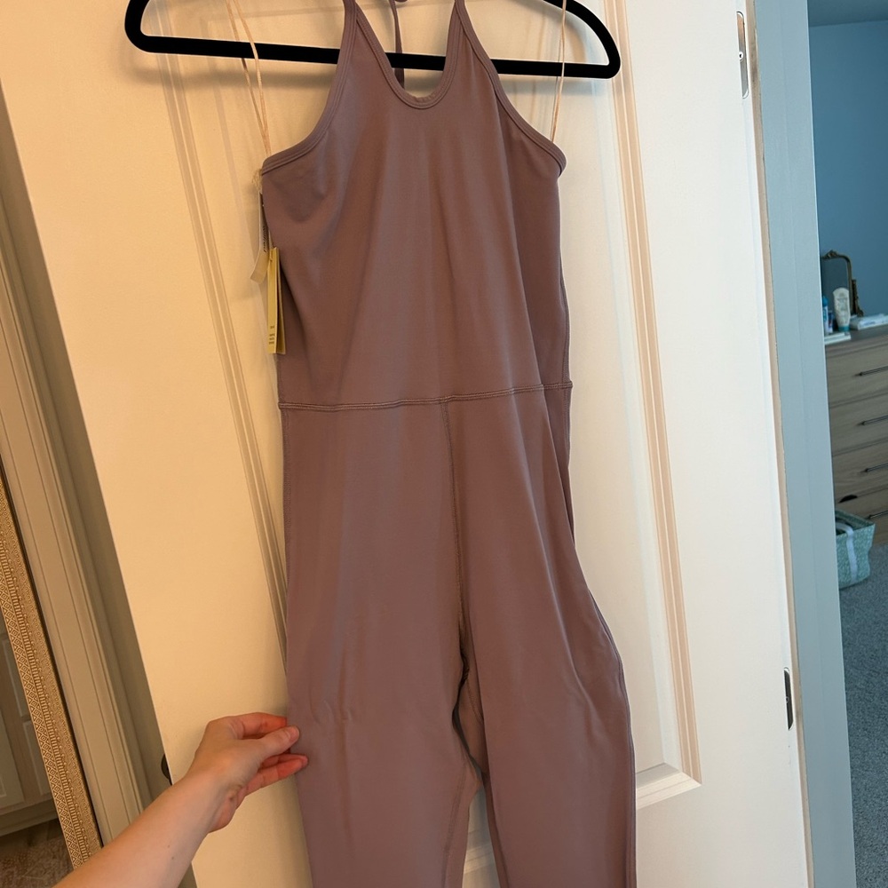 ARITZIA Women's Mauve Jumpsuit brand new w tags